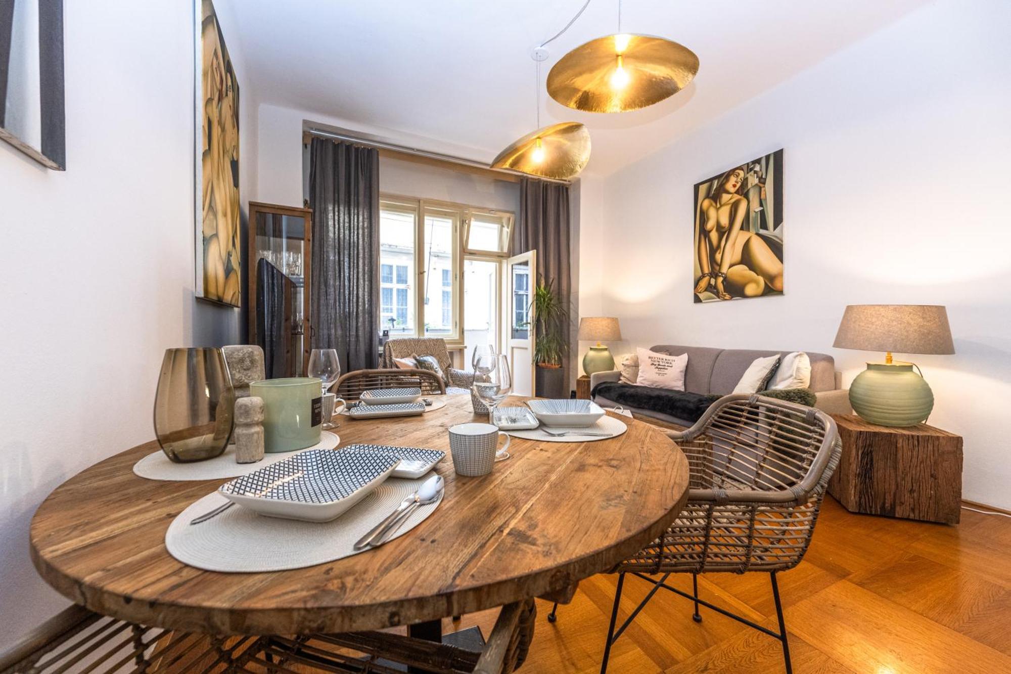 Wishlist Residences - National Theatre Apartmán